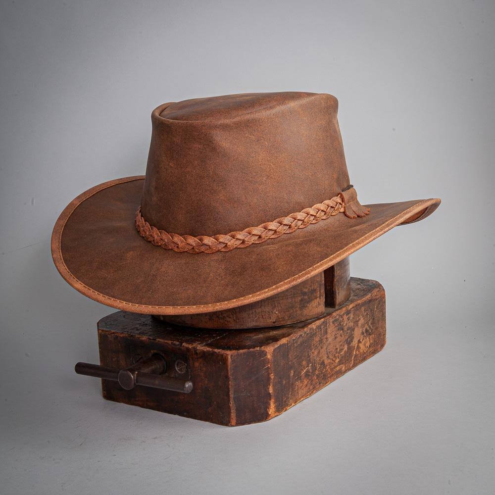 Brown Leather Bomber Hat B381080