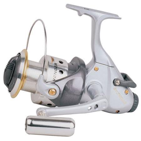Okuma Avenger Baitfeeder Reel E7049