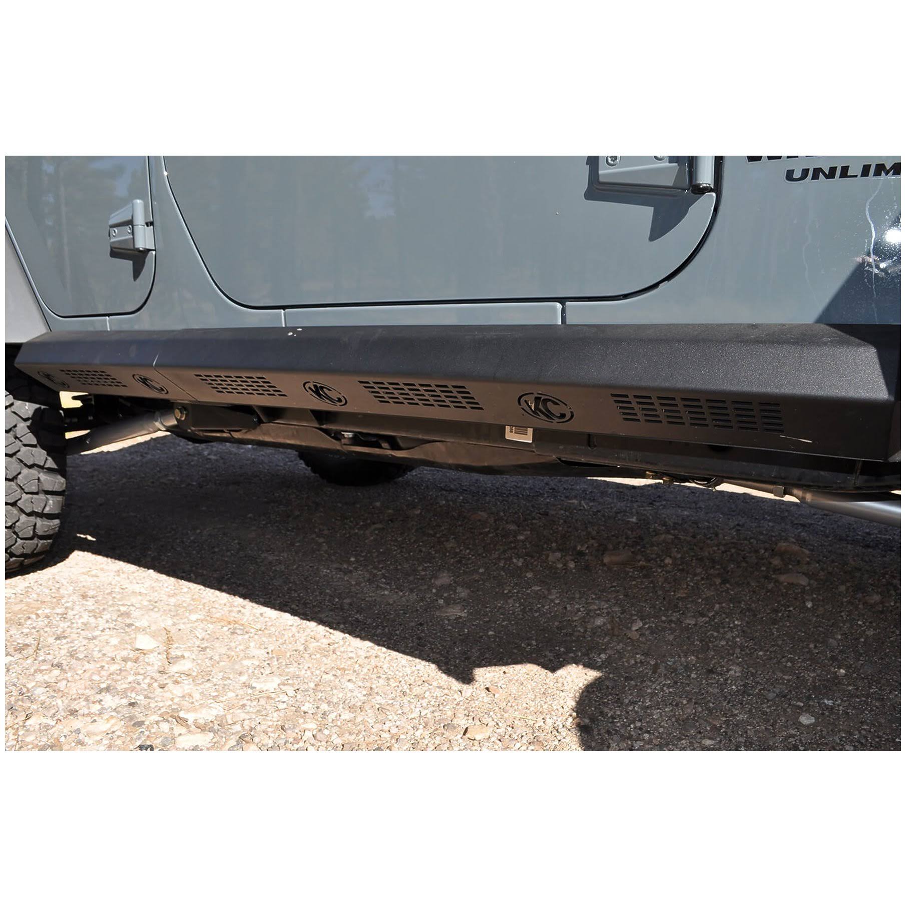 Stealth Fighter Side Steps L382844