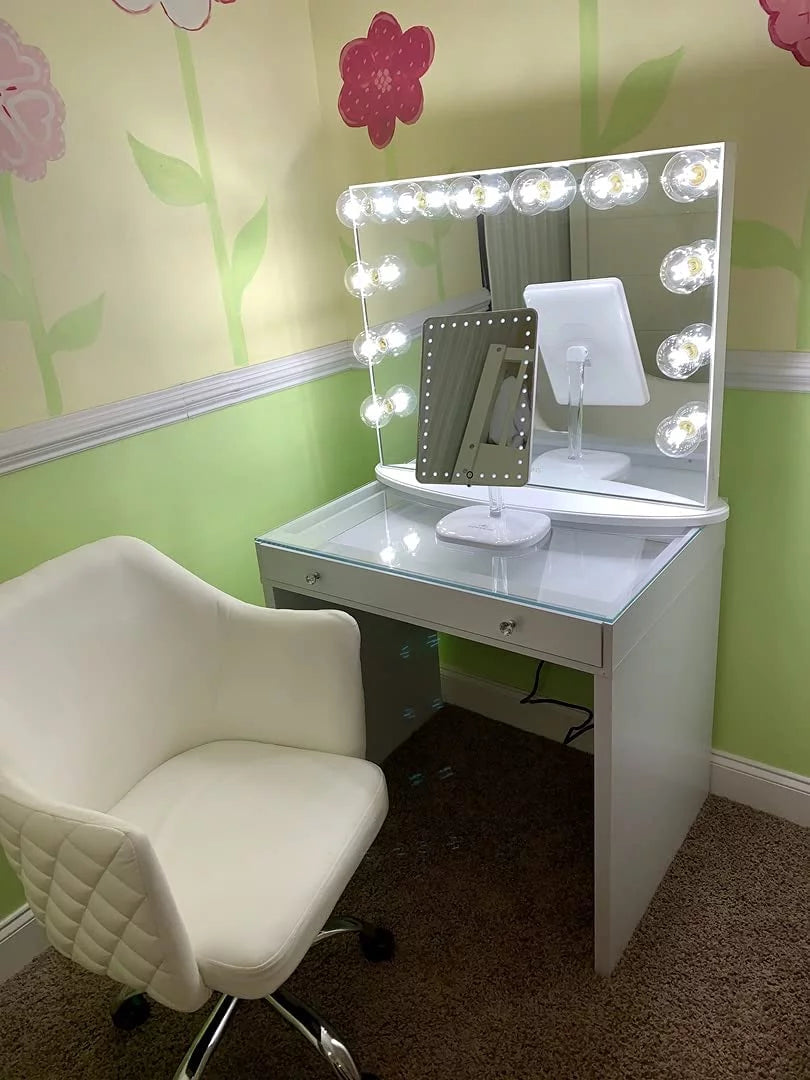 White Quilted Velvet Desk Chair with Wheels T79164