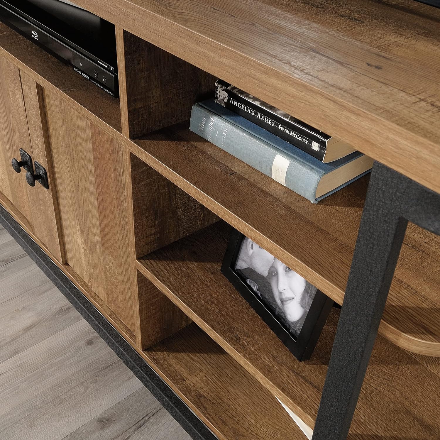 TV Credenza, Etched Oak Finish N906