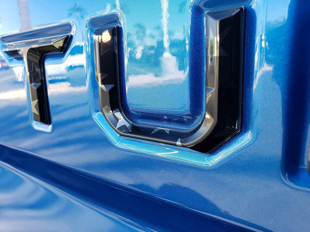 Chrome Tailgate Insert Letters Pack of 2 G735