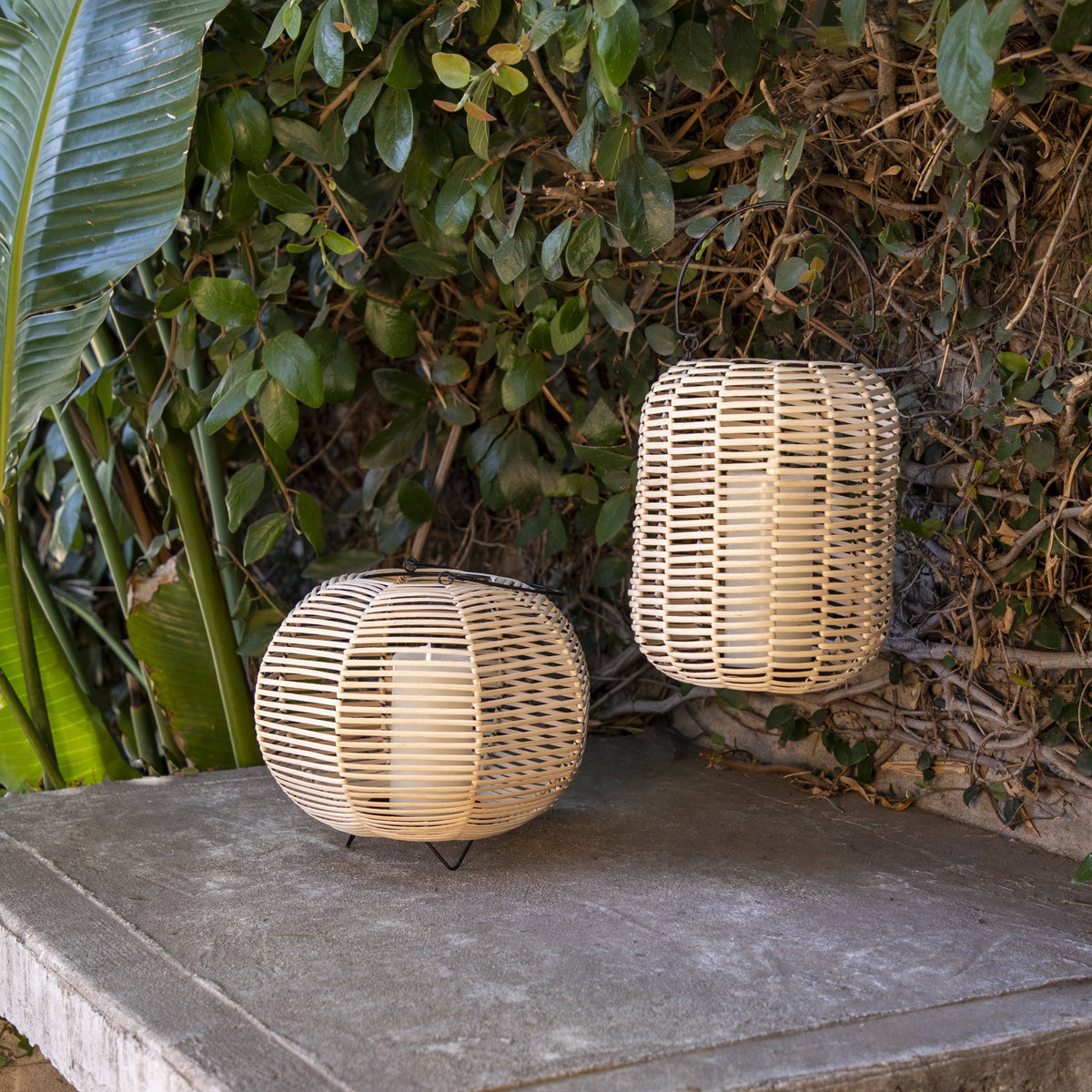 Round Wicker/Iron Lantern P5448