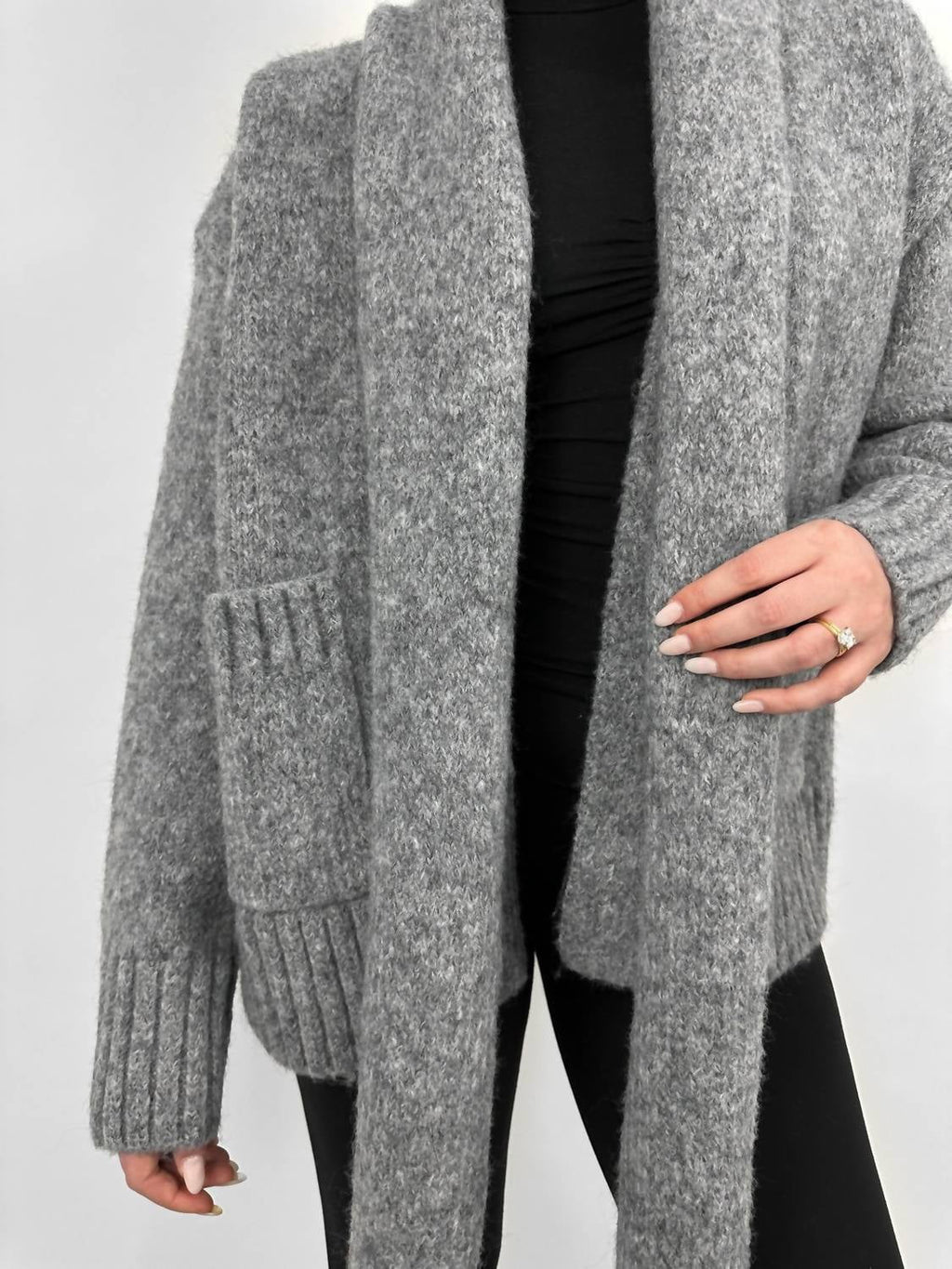 Chunky Knit Scarf Cardigan P990496
