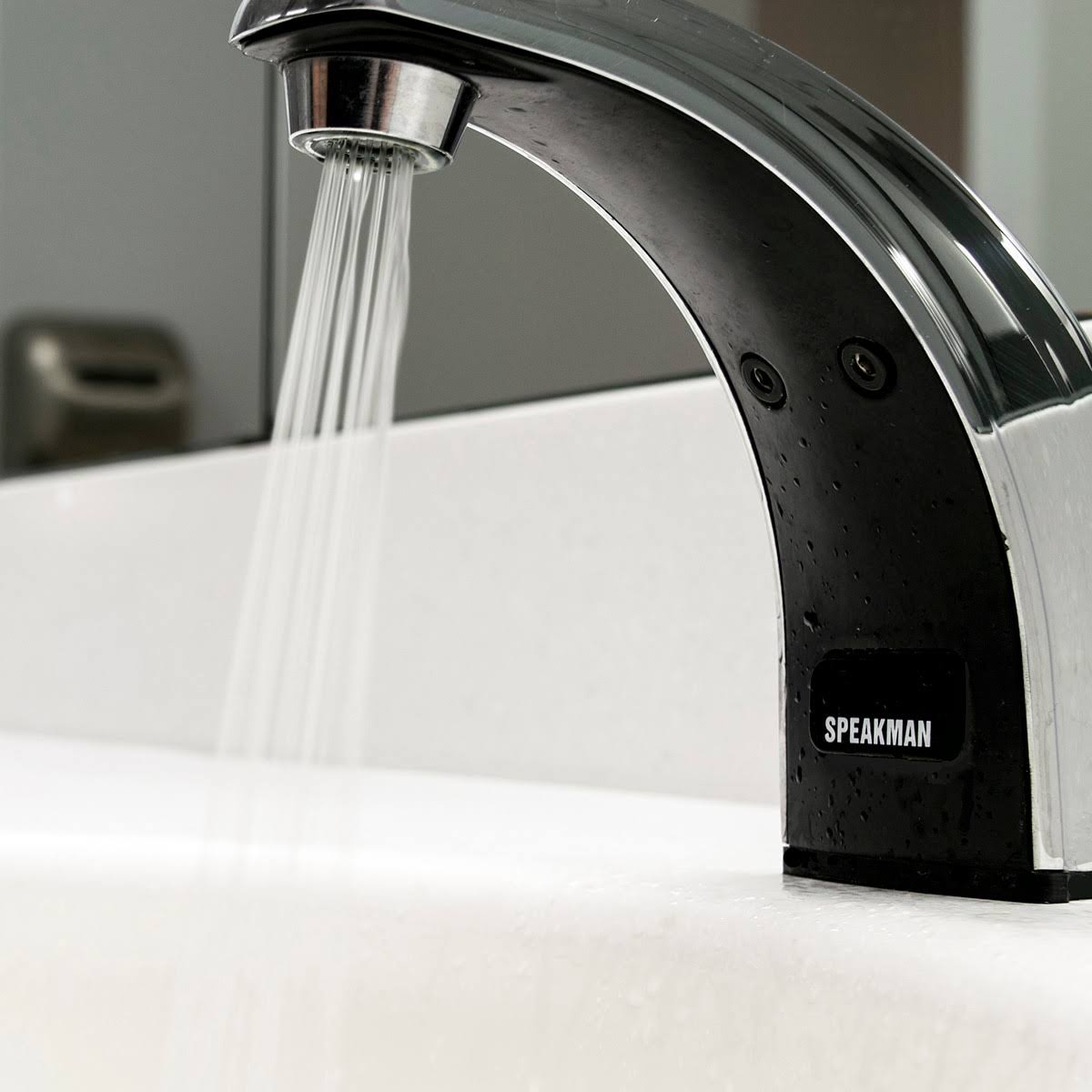 Chrome Electronic Bathroom Faucet U524