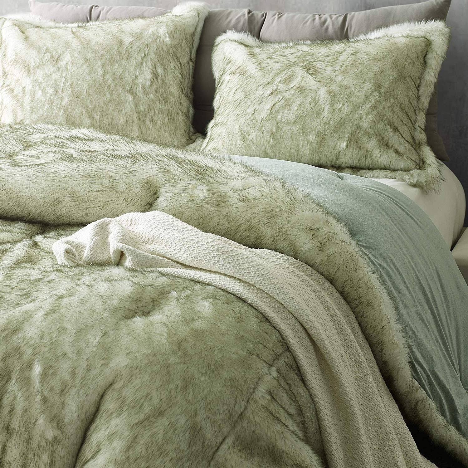 Oversized Comforter Twin XL A339996