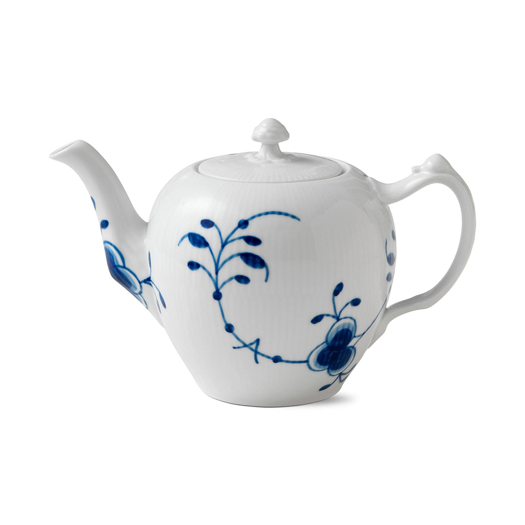 Blue Fluted Mega Teapot Q948012