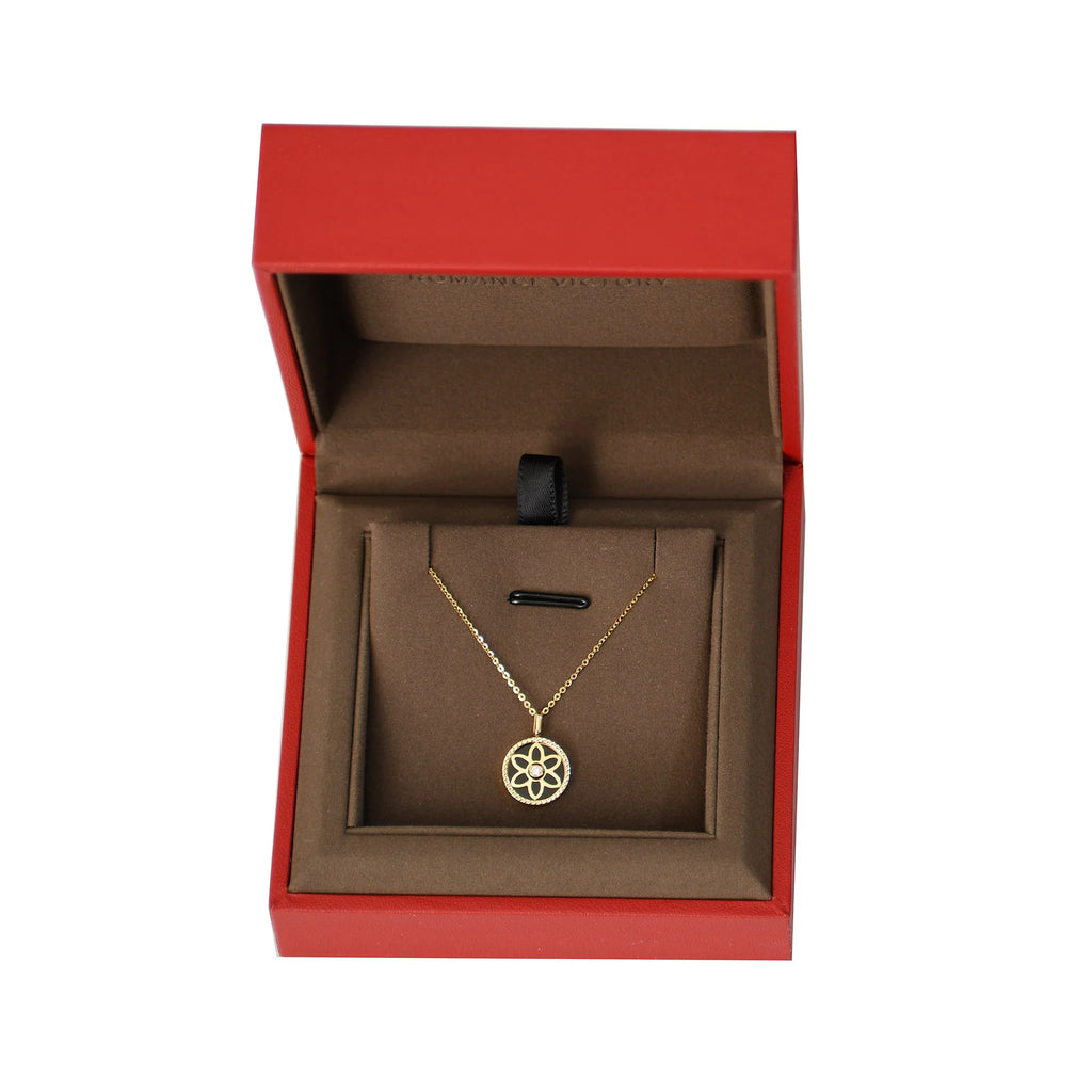 18k Yellow Gold Diamond Black Agate Necklace W945
