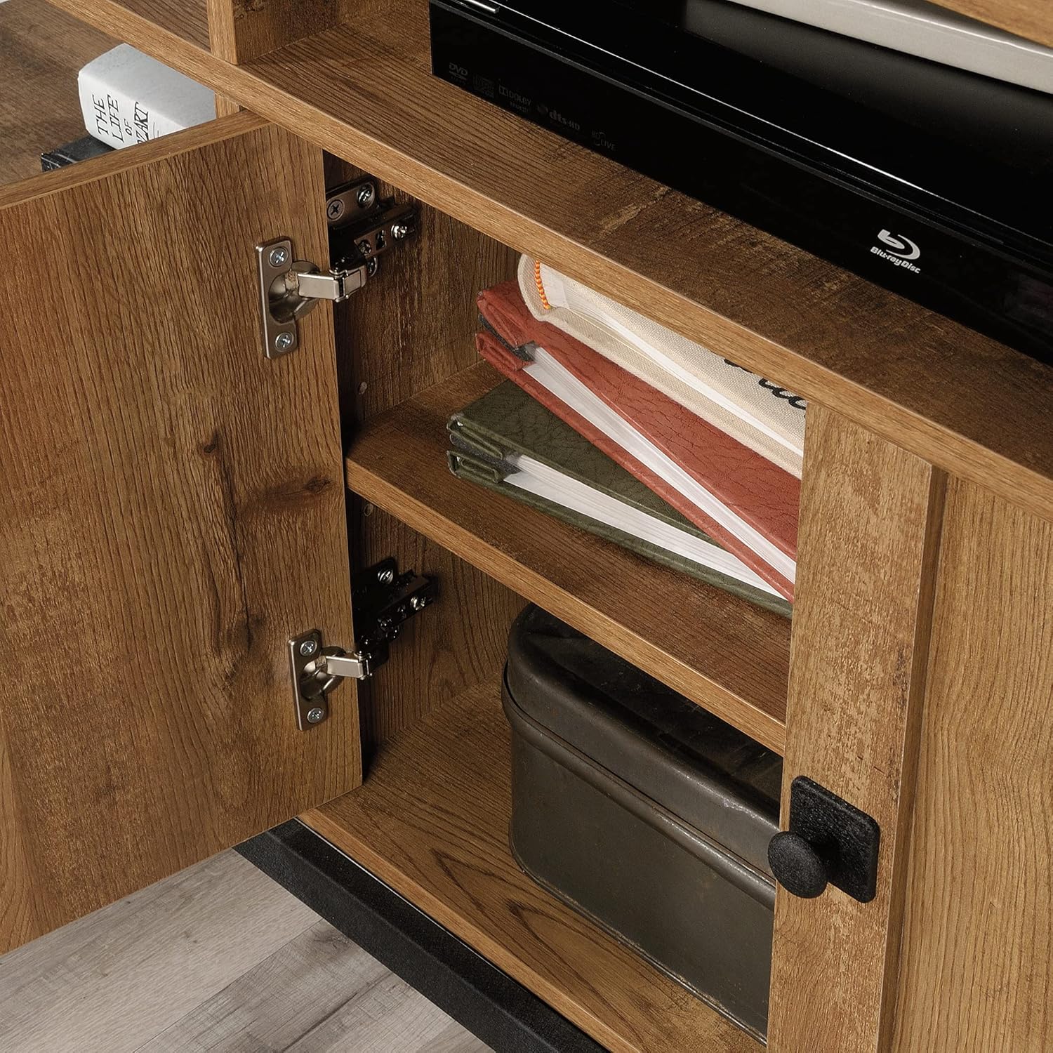 TV Credenza, Etched Oak Finish N906