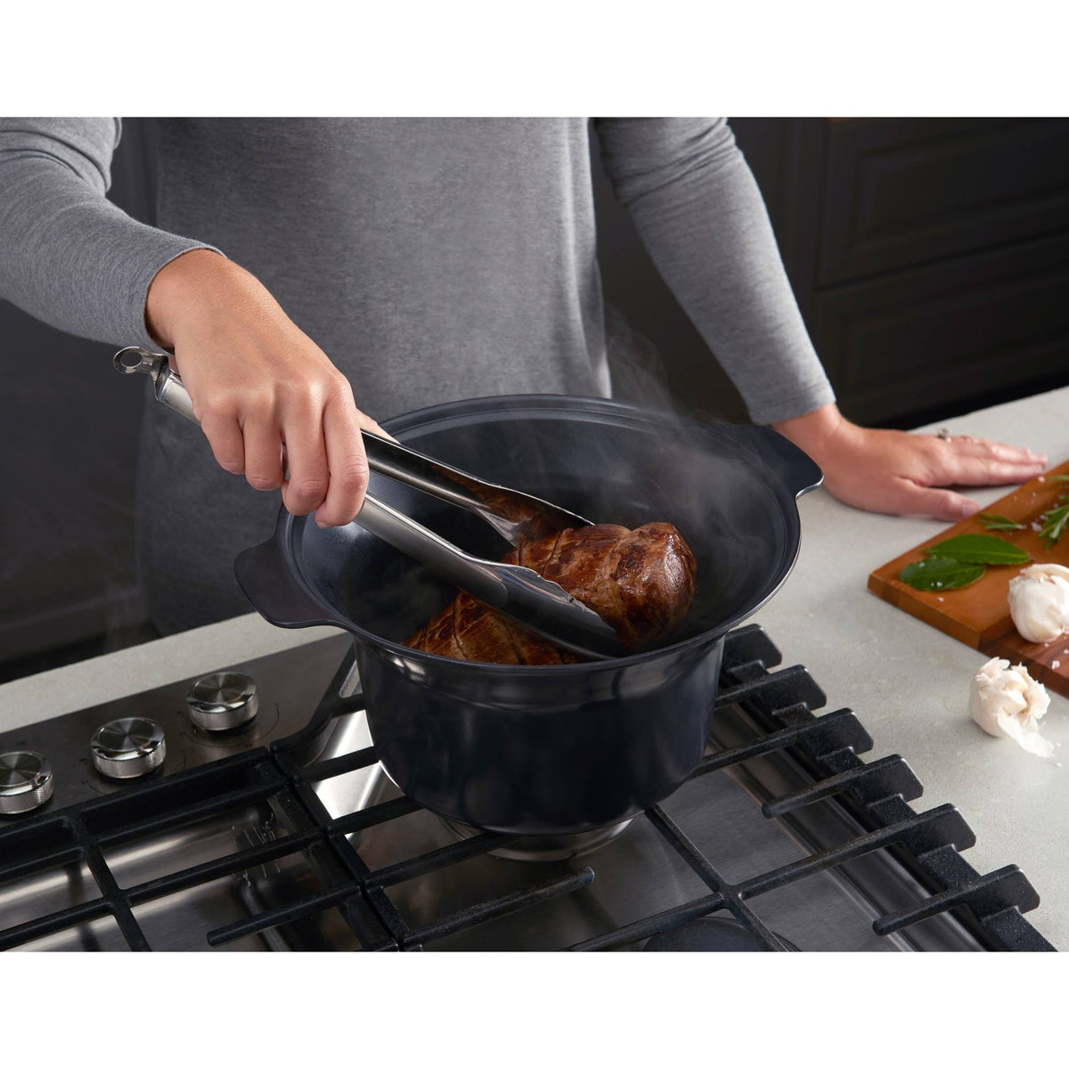 Matte Black Slow Cooker Q88336