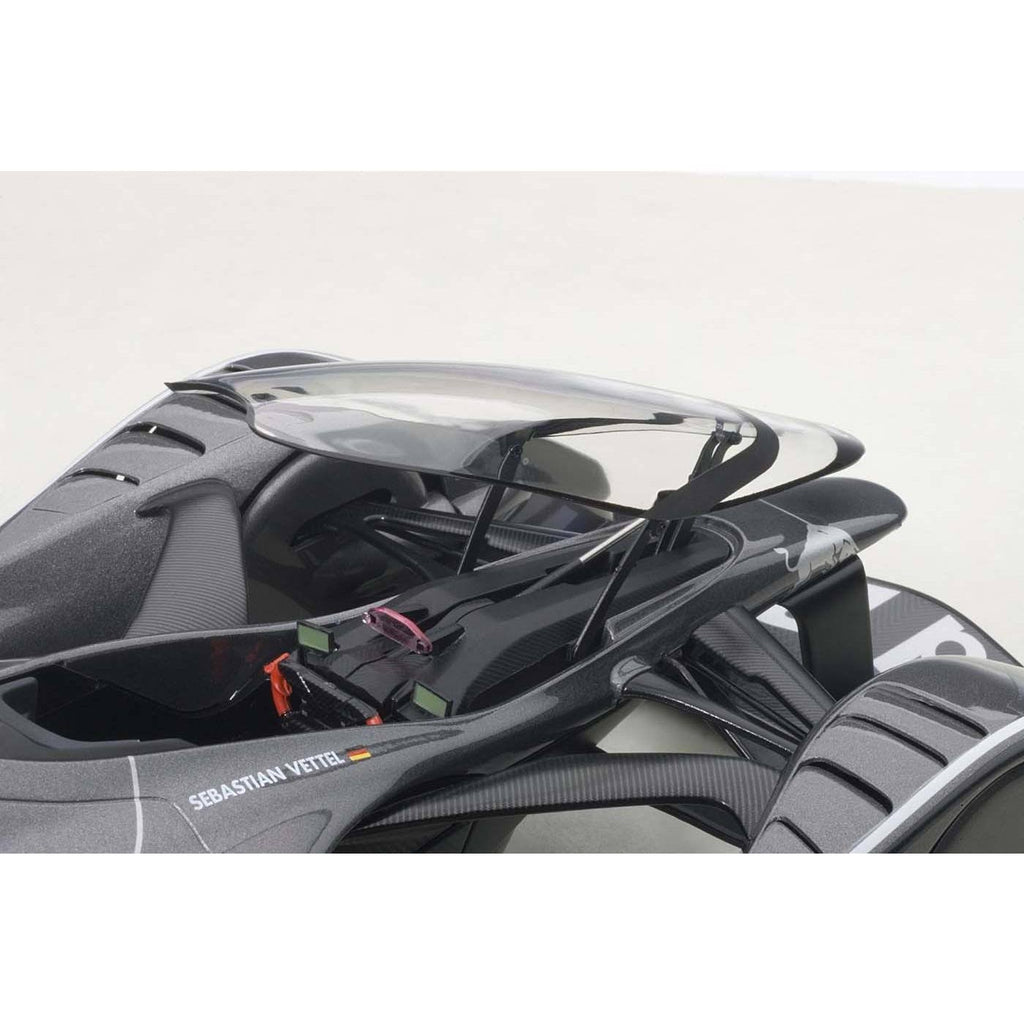 Dark Silver Metallic 1/18 Fan Car F39876