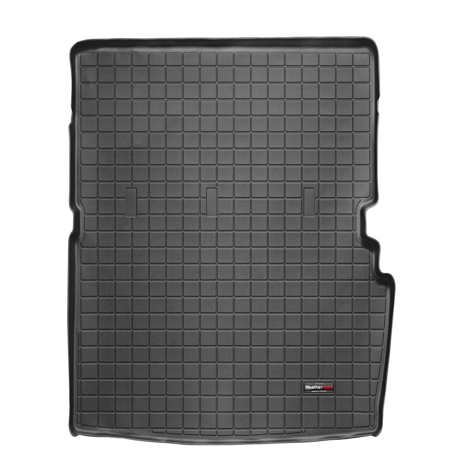 Black Cargo Liner R1749