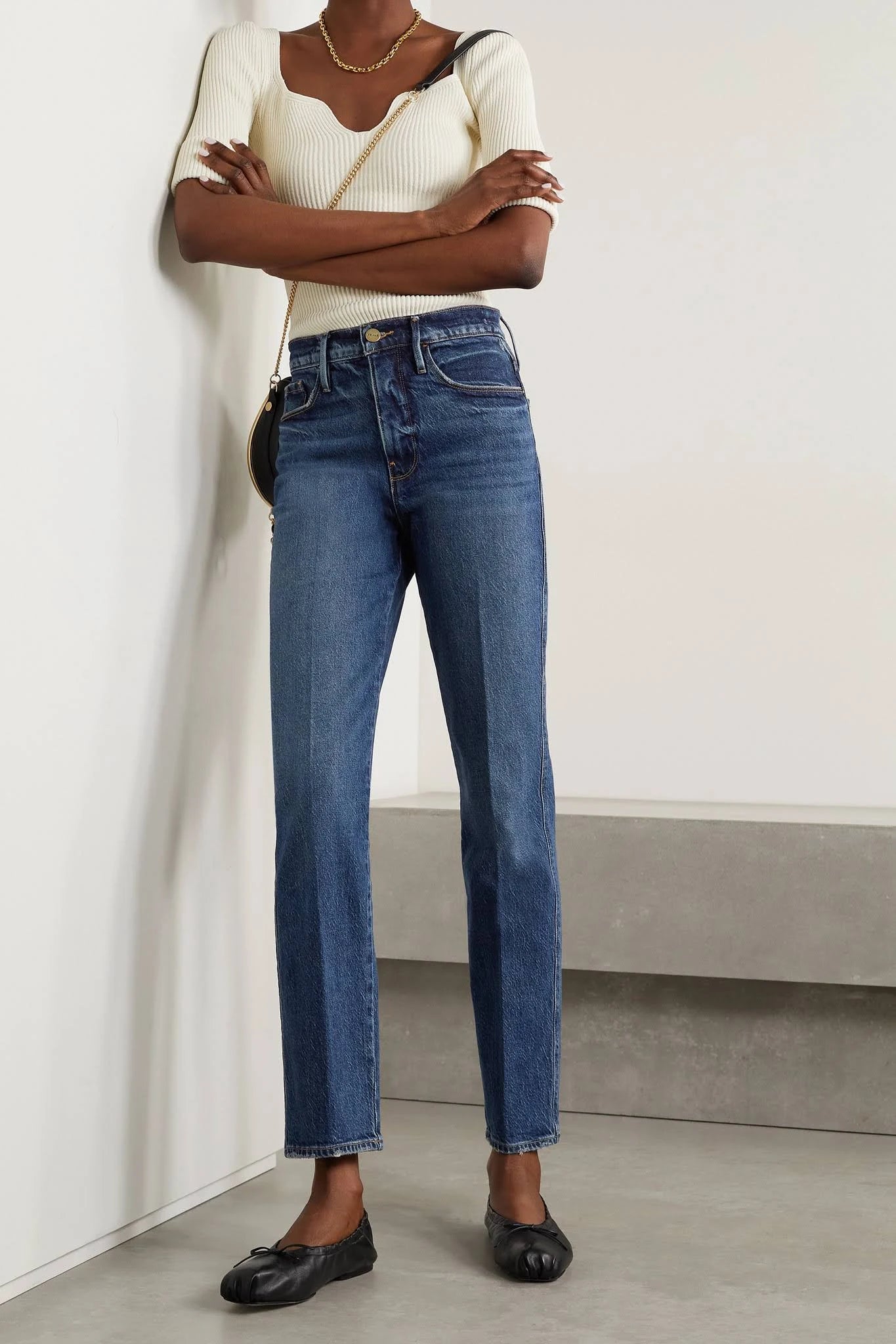 Slender Straight Freedman Size 25 X767