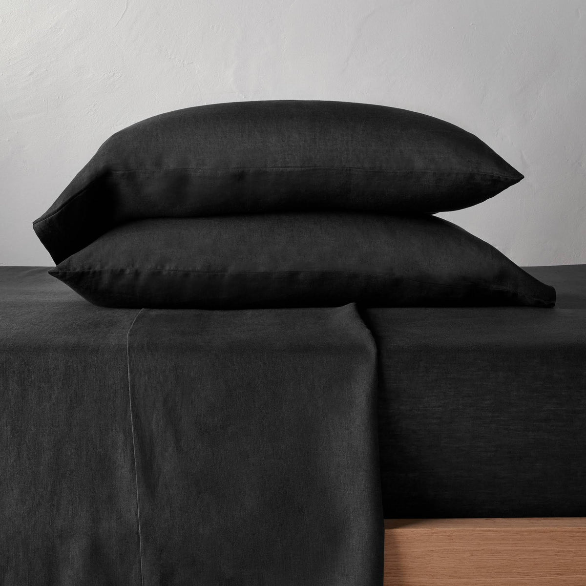 Full 100% Washed Hemp Solid Sheet Set Washed Black B206